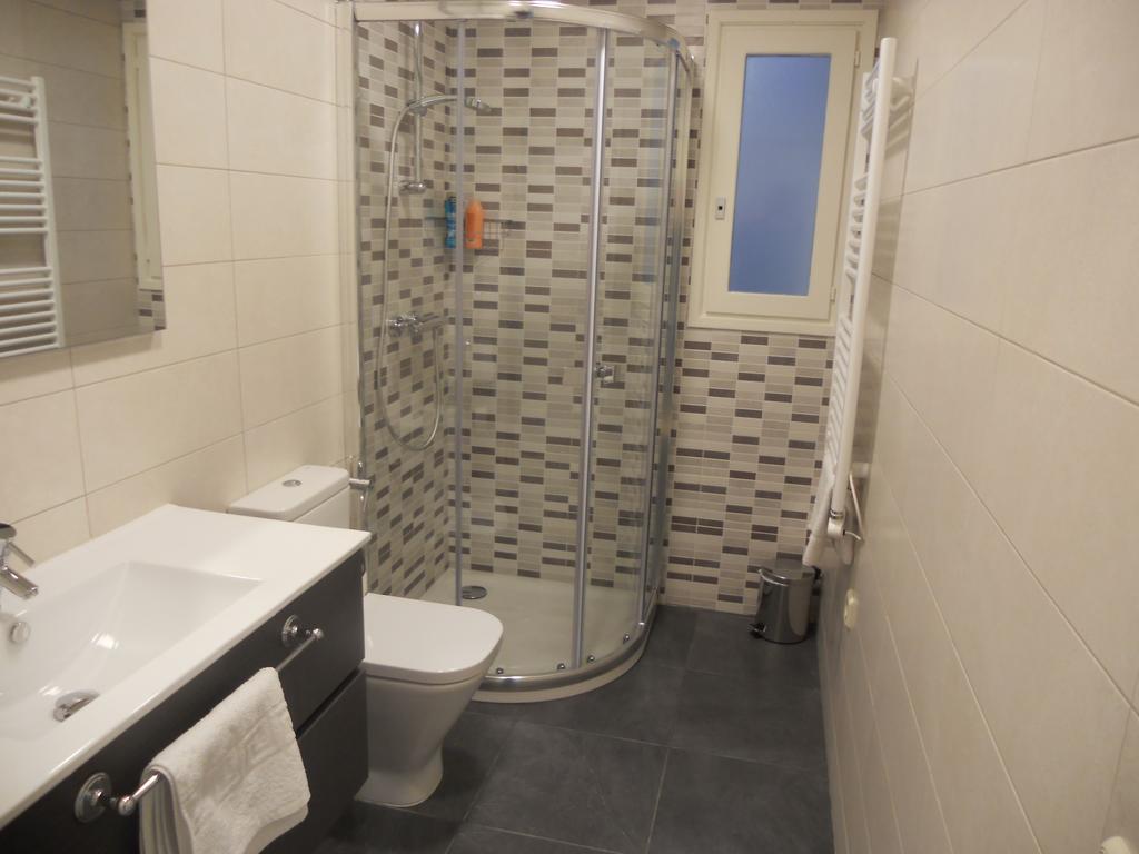 Apartament Sant Quirze De Besora Eksteriør billede