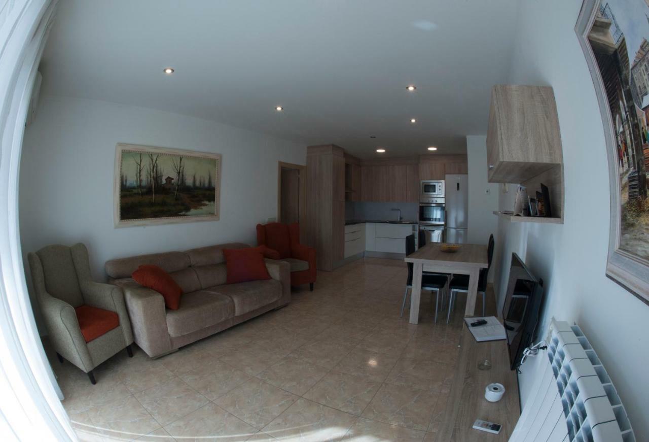 Apartament Sant Quirze De Besora Eksteriør billede