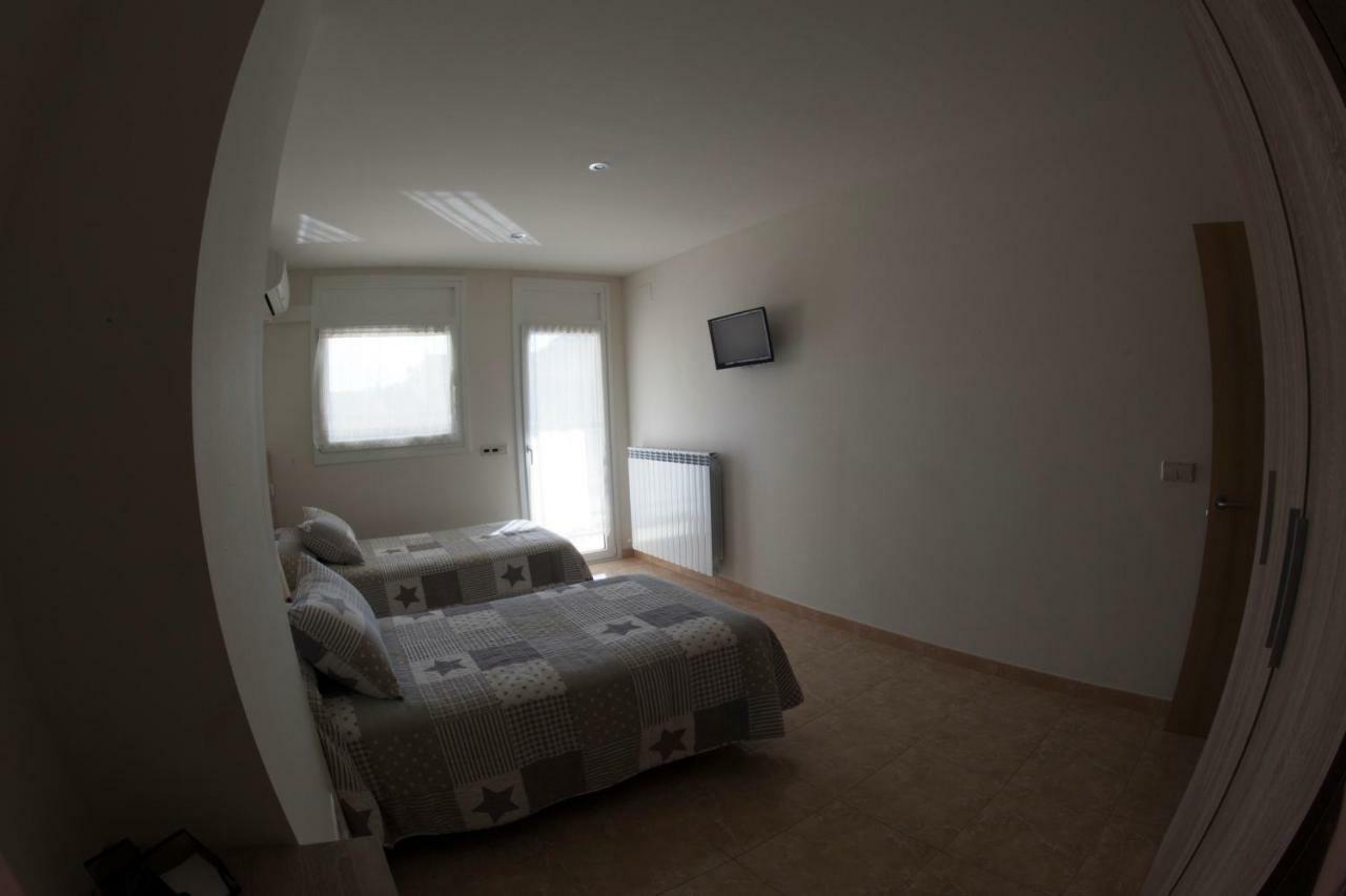 Apartament Sant Quirze De Besora Eksteriør billede