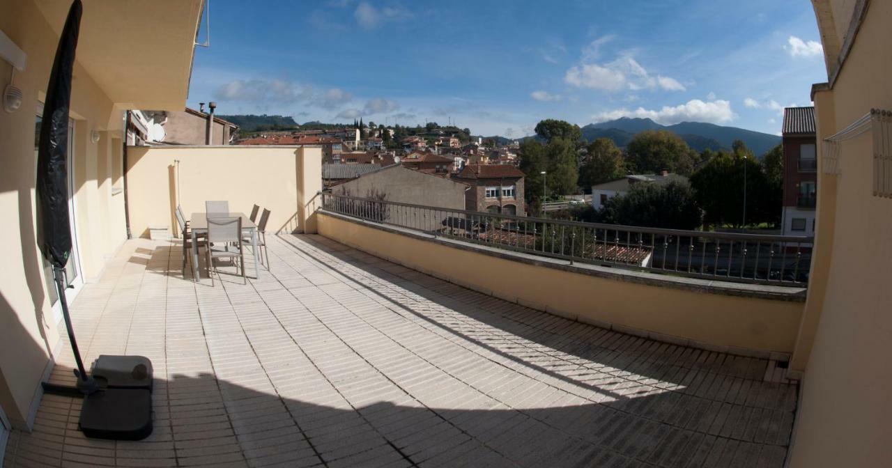 Apartament Sant Quirze De Besora Eksteriør billede