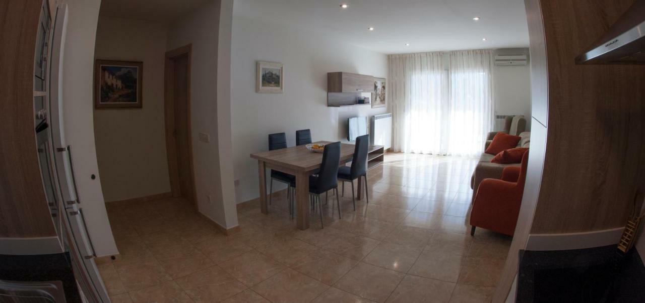 Apartament Sant Quirze De Besora Eksteriør billede